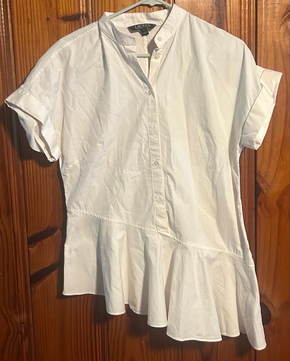 Lauren Ralph Lauren Womenβs short sleeve blouse button up minimalist Medium